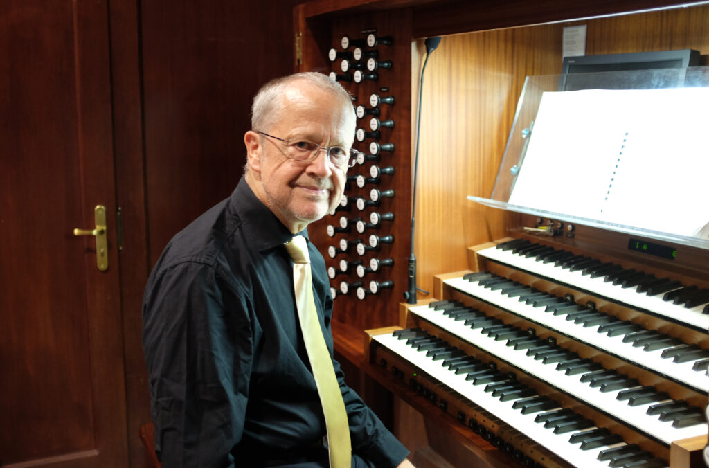 Conrad Zwicky an der Orgel im Dom von Stettin (Szczecin)